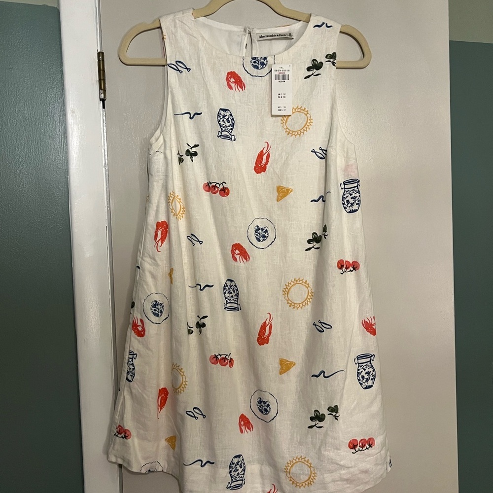 Abercrombie & Fitch White Dress with Colorful Prints